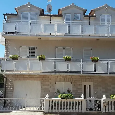 Janja Zubonja Vodice